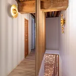 Chic & Unique Duplex Saone River View Sleeps 6 Shanghai-style
