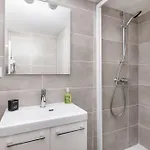 Chic & Unique Duplex Saone River View Sleeps 6 Shanghai-style Διαμέρισμα